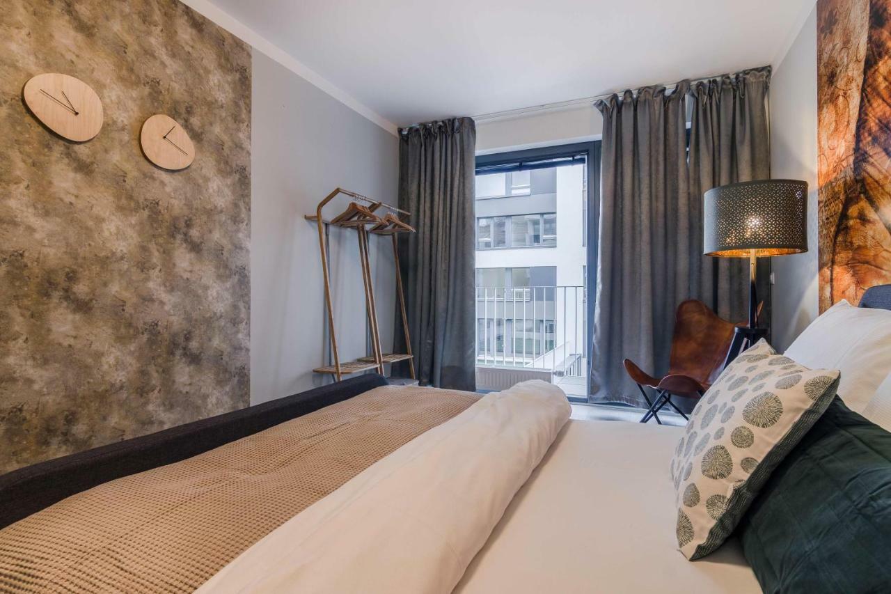 Luxury Parking By Michal&friends Apartamento Praga